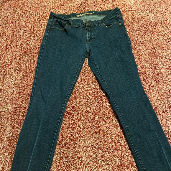 Sweetheart Old Navy jeans - Picture 1 of 4
